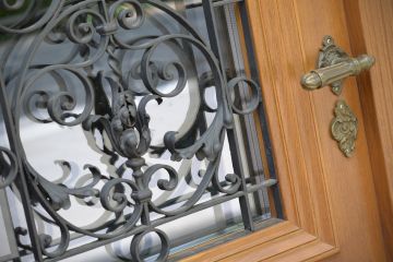 Acquiring terms for a Swiss national with no current income