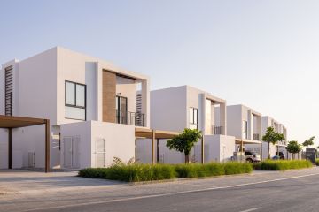 $11 Million Bridging Facility Against British Private Shares, American Land, Dubai Property